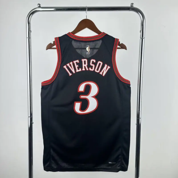 Philadelphia 76ers, Allen Iverson '01